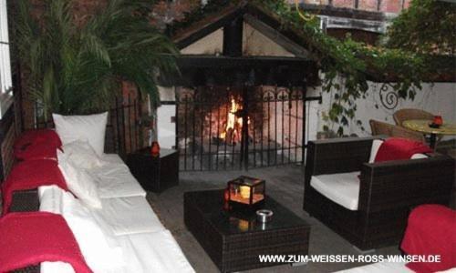 Hotel Zum Weissen Ross Winsen  Εξωτερικό φωτογραφία